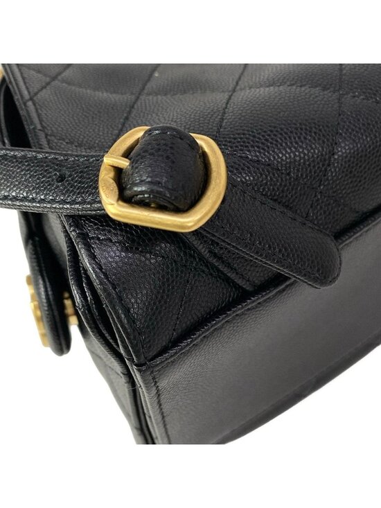 Chanel Backpack 25 Quilted Black Gold Chain main image 4